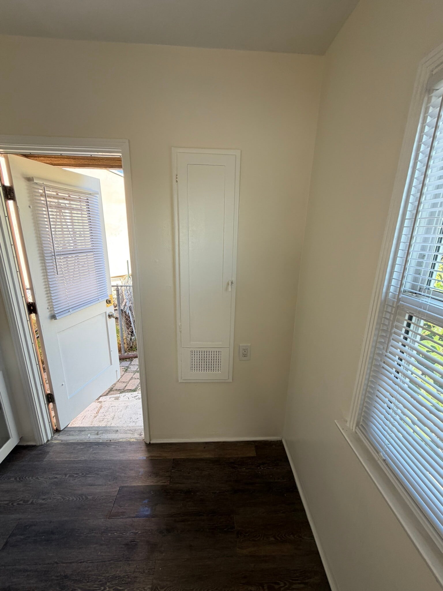 Building Photo - 1783 S Marvin Ave