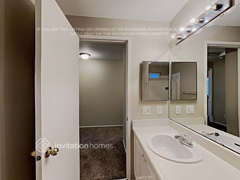 Building Photo - 5205 79th St W