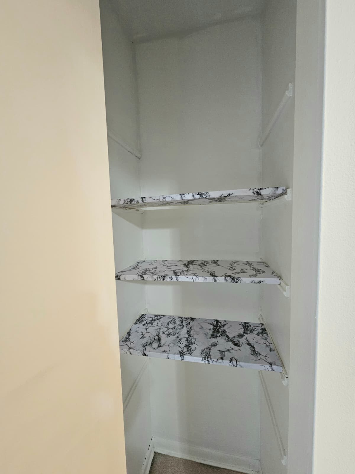 Building Photo - 2226 S Goebbert Rd