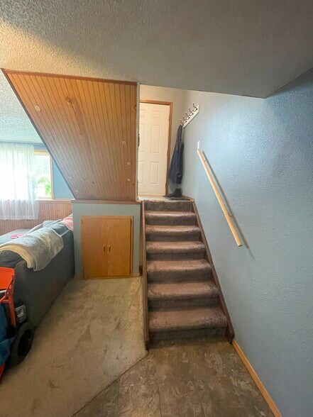 Building Photo - 2923 Heatherwood Cir S