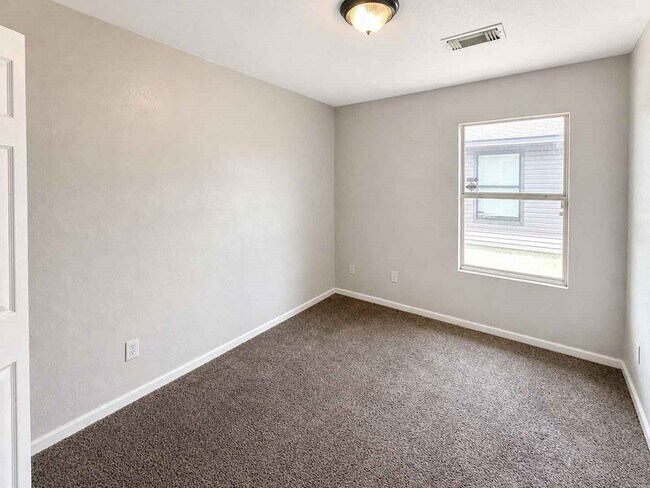 Building Photo - 11919 Greenmesa Dr