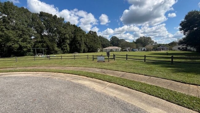 Building Photo - 508 Westchase Ct N