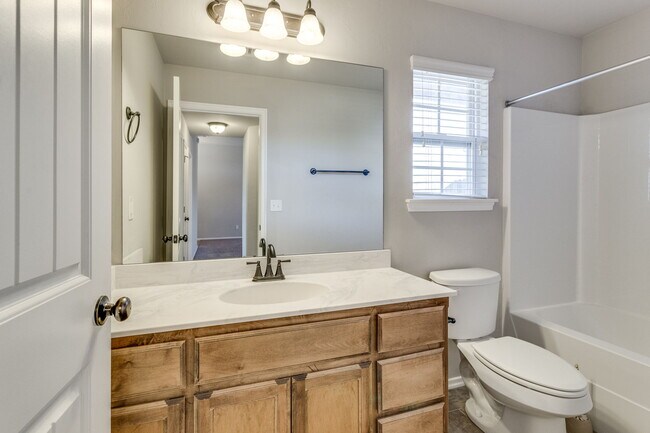 Building Photo - 1308 Heathrow Way