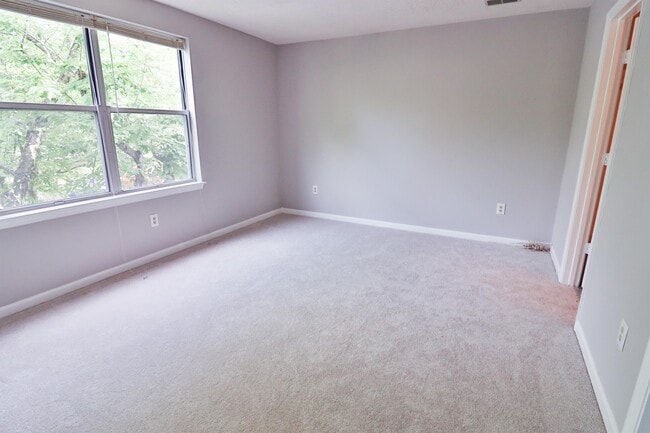 Building Photo - 12902 Churchill Ridge Cir