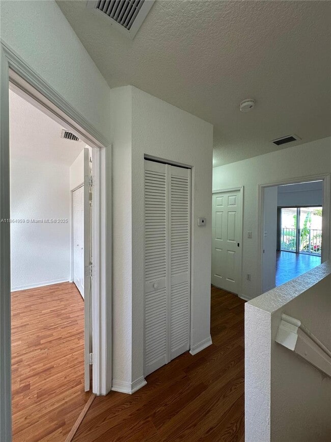 Building Photo - 13713 SW 171st Ln