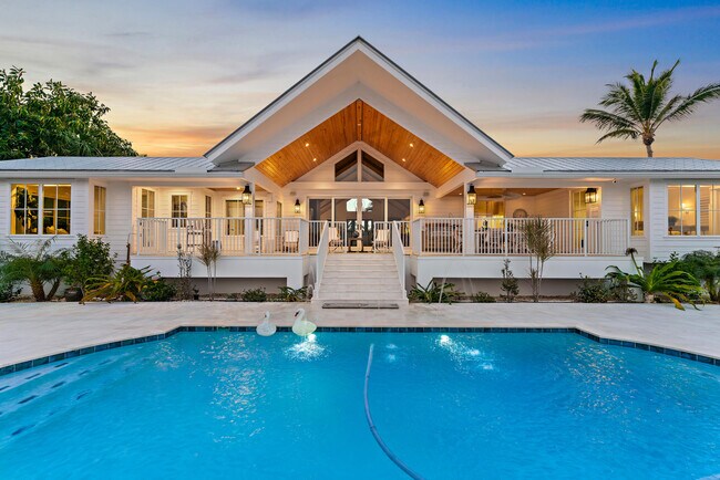 Building Photo - 116 S Sewalls Point Rd