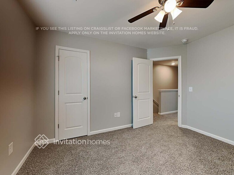 Building Photo - 3802 Miller Dr