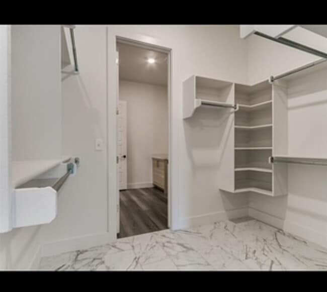 Building Photo - Gated Community - Beautiful, Spacious Home...