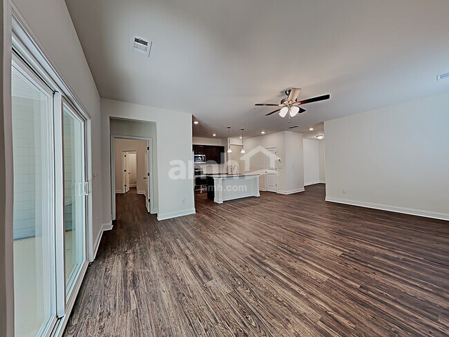 Building Photo - 5010 Franks Creek Way