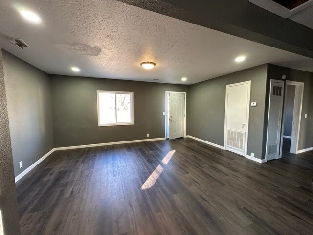 Building Photo - 4321 Deerfield St