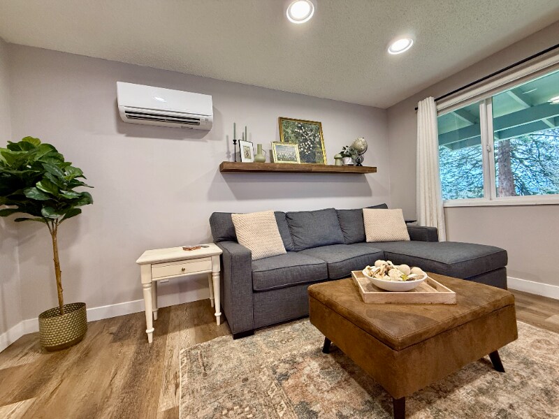 Building Photo - 14355 SW 114th Ave