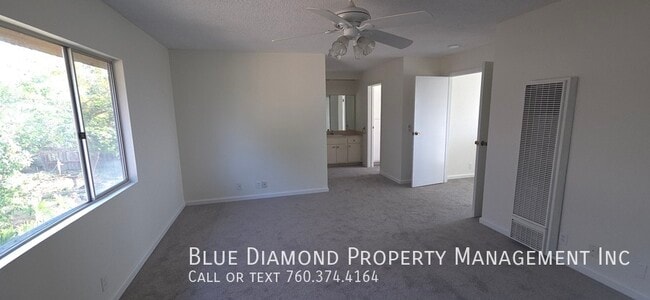 Building Photo - 415 S Rios Ave