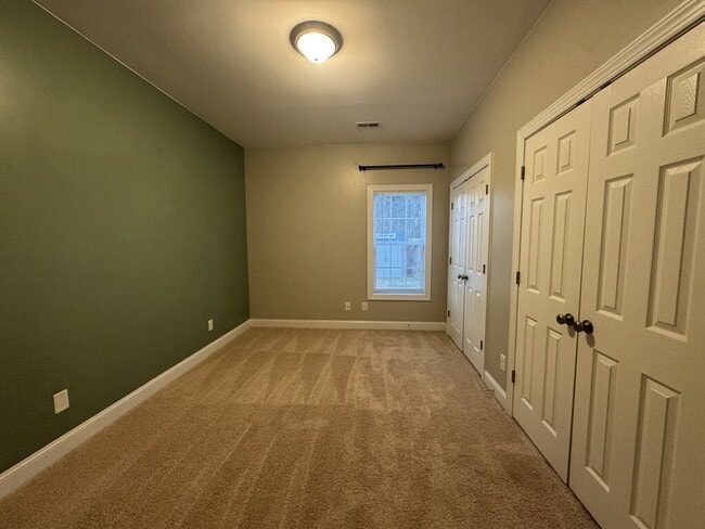 Building Photo - 106 Moonstone Ct