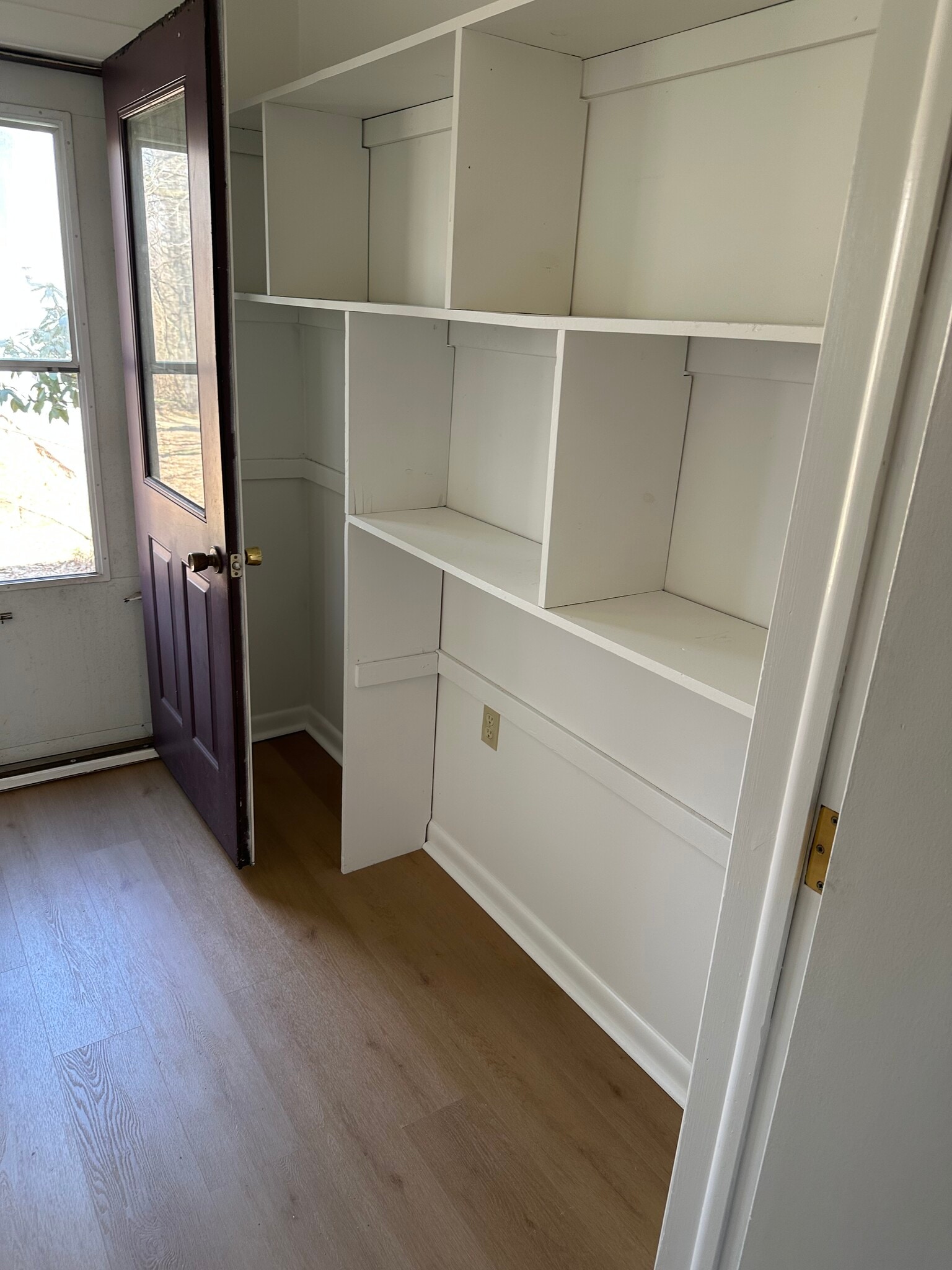 Building Photo - 1344 Newport Rd