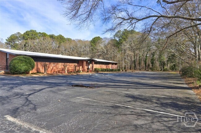 Building Photo - 333 Alcovy St