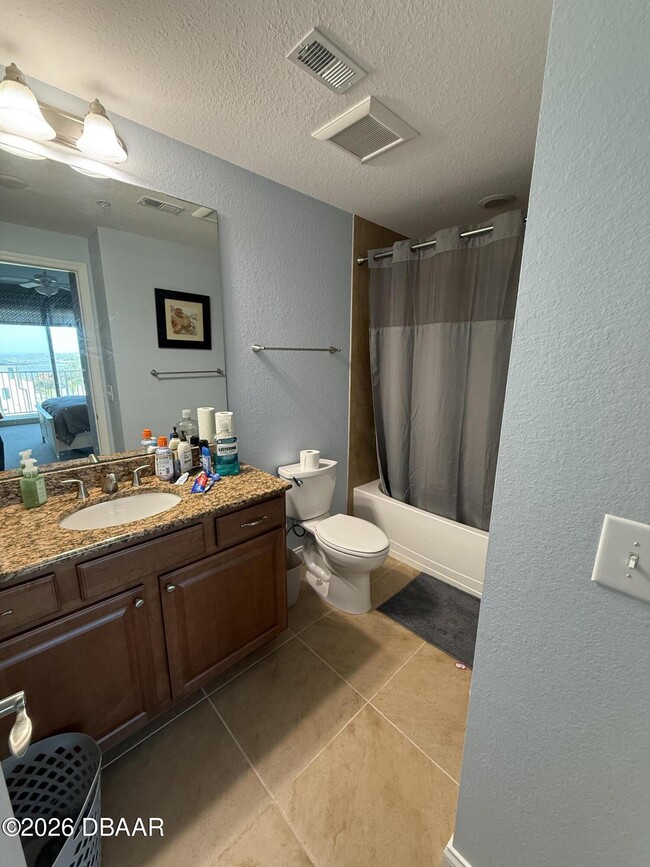 Building Photo - 2801 S Ridgewood Ave