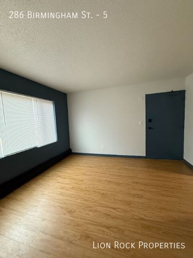 Building Photo - Cozy & Convenient Living for $899/month!