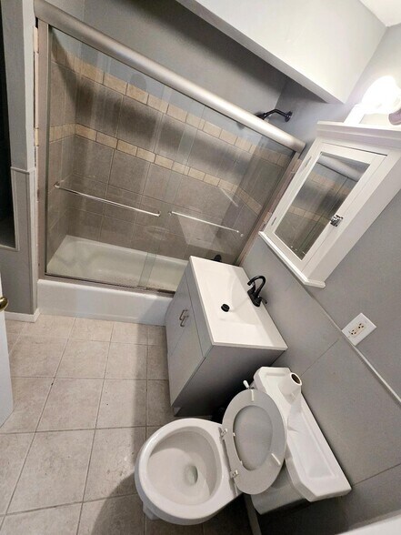 Building Photo - 363 Berkeley Ave