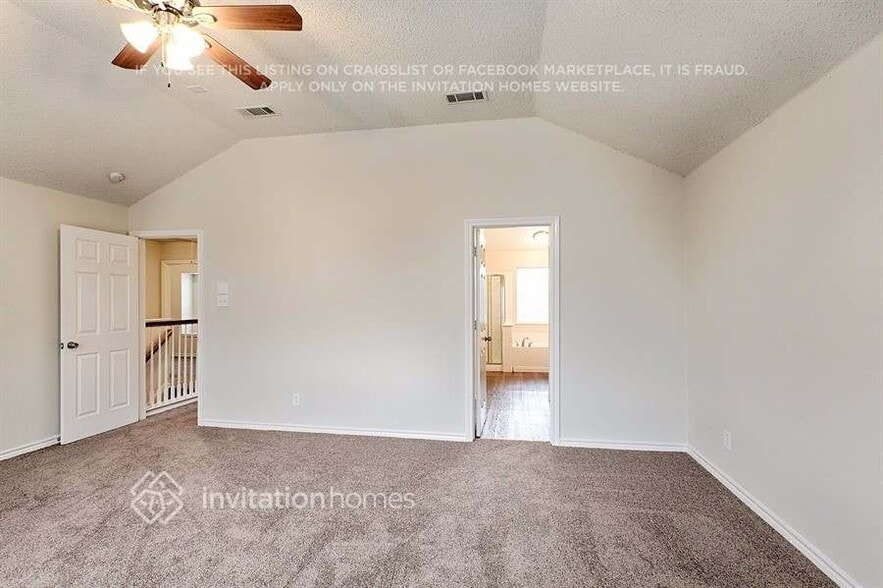 Building Photo - 5507 Bradley Ct
