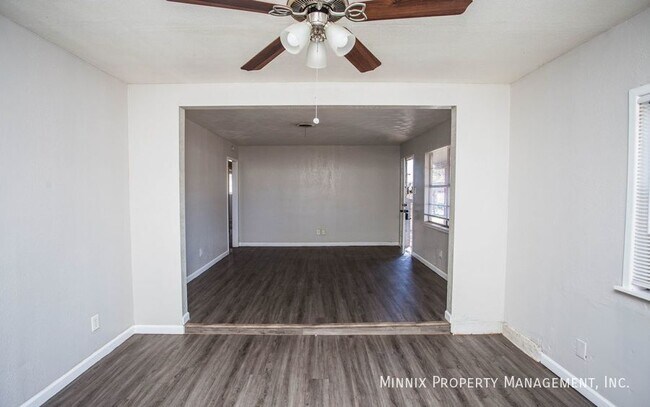 Building Photo - 3403 Bangor Dr