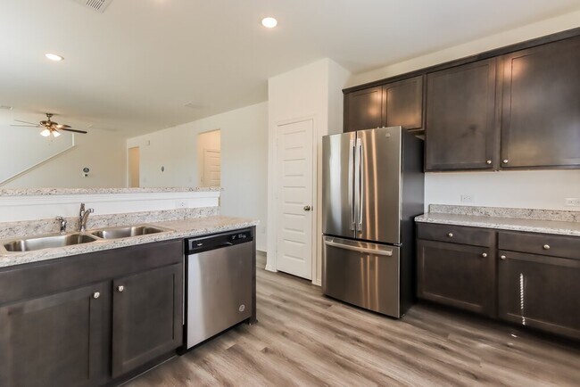 Building Photo - 20975 Endeavor St