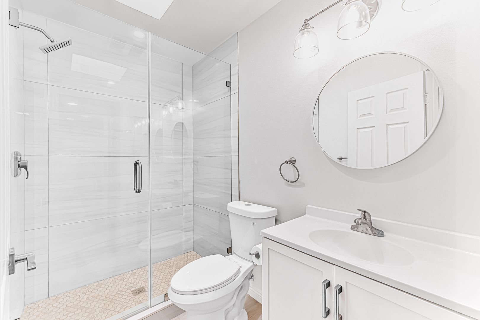 Building Photo - 402 California St