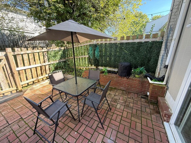 Building Photo - 5707 Bramblegate Rd