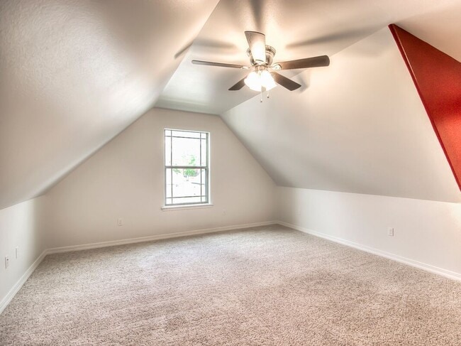 Building Photo - Beautiful home in Southern Oaks***HAUGHTON***