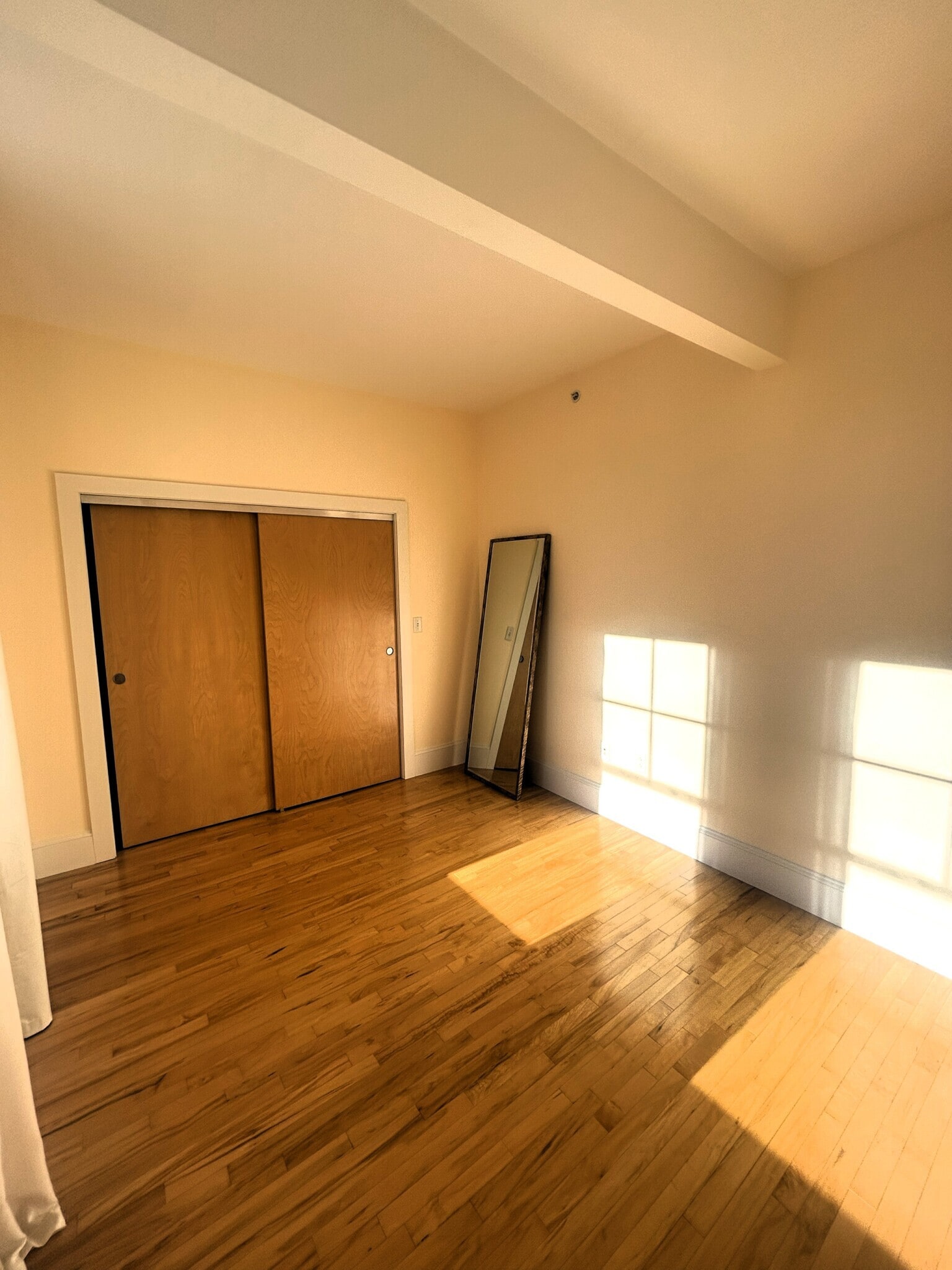 Building Photo - 17 Ivaloo St