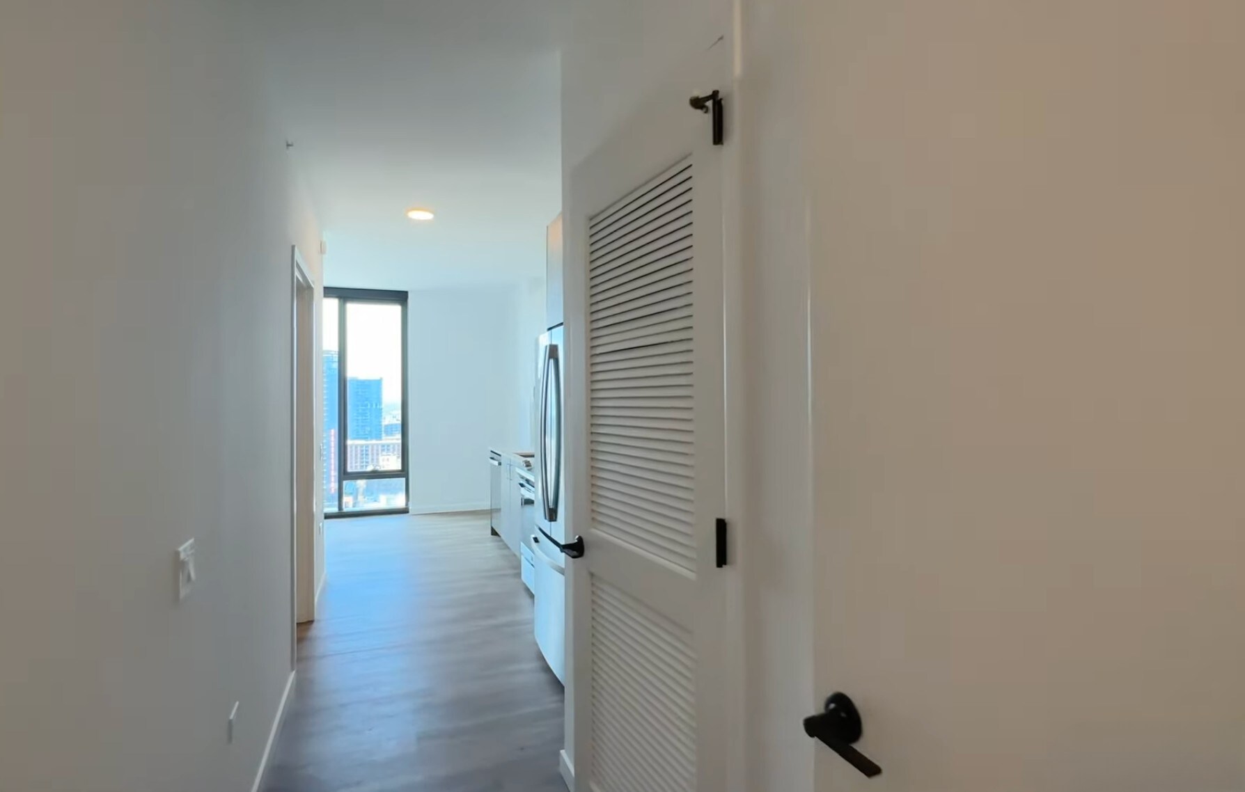 Building Photo - 180 N Aberdeen St