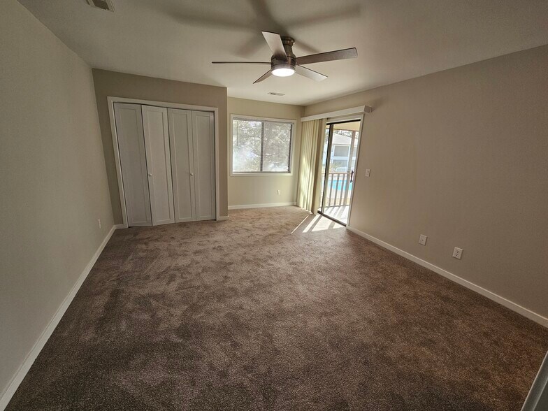 Building Photo - 1507 Military Cutoff Rd