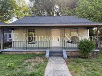 Building Photo - East Side Charmer!