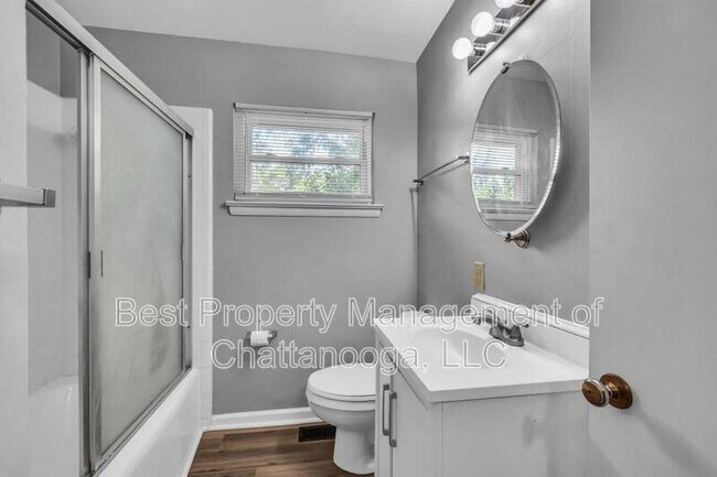 Building Photo - 5506 Sunnydell Ln