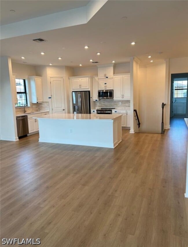 Building Photo - 15257 Zeno Wy