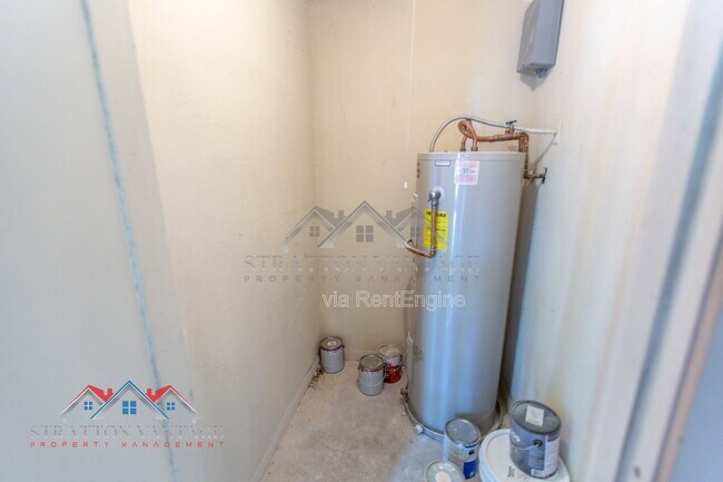 Building Photo - 8260 E Arabian Trl