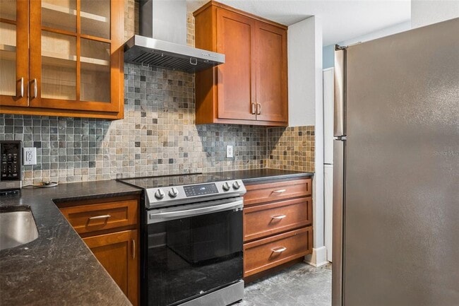 Building Photo - 5720 Dalden Dr