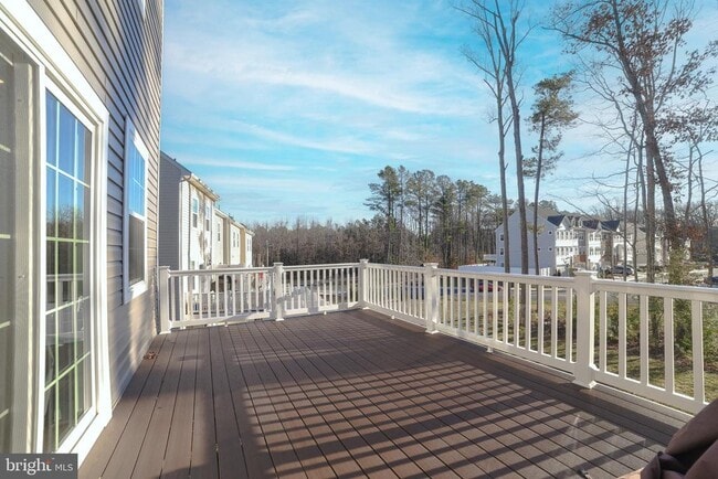 Building Photo - 23856 Myrtle Glen Way