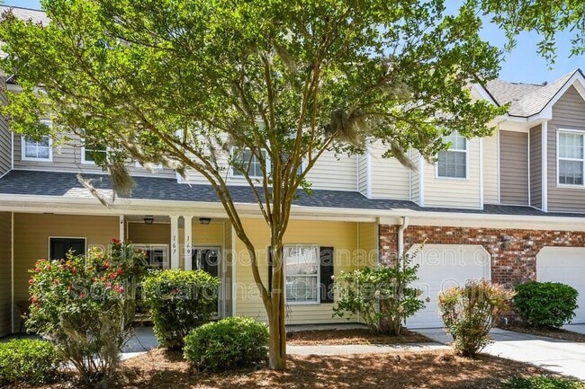 Building Photo - 169 Dorothy Dr