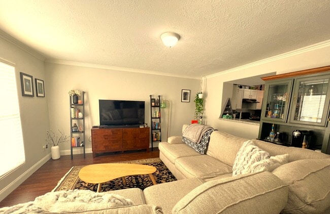Building Photo - 4721 S Falkirk Dr