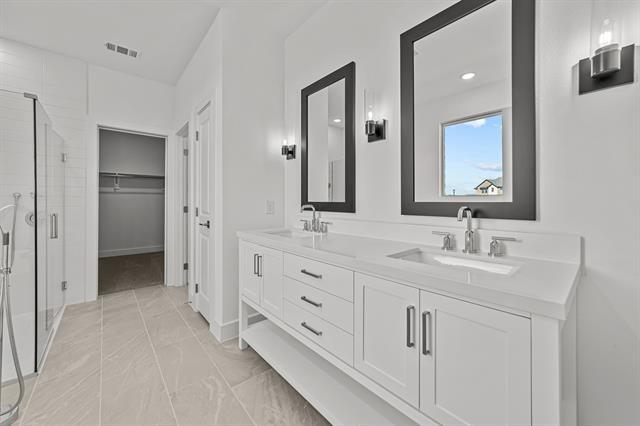 Building Photo - 2031 Roaring Frk Dr