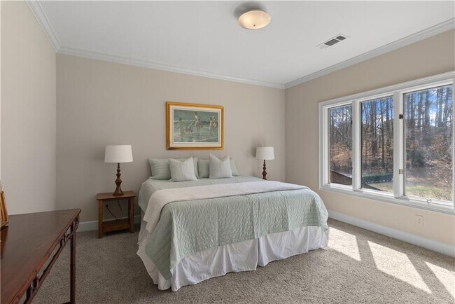 Building Photo - 15905 Westbrook Rd