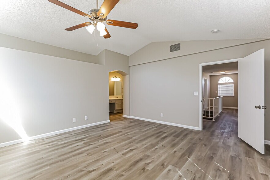 Building Photo - 3204 Harbor Vista St