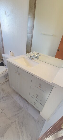 NEW Vanity - 6646 Provincial Dr
