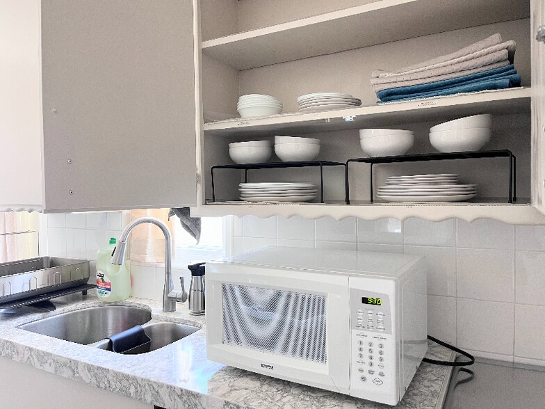 Building Photo - 17700 S Western Ave