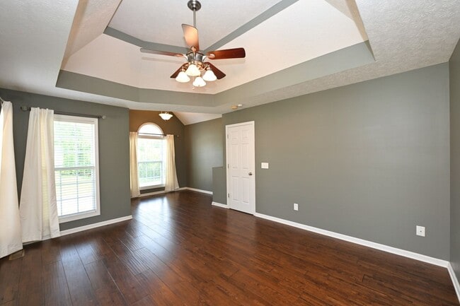 Building Photo - **BEAUTIFUL, WELL-MAINTAINED BRICK HOME ON A LOVELY 0.63-ACRE LOT IN A DESIRABLE NEIGHBORHOOD**