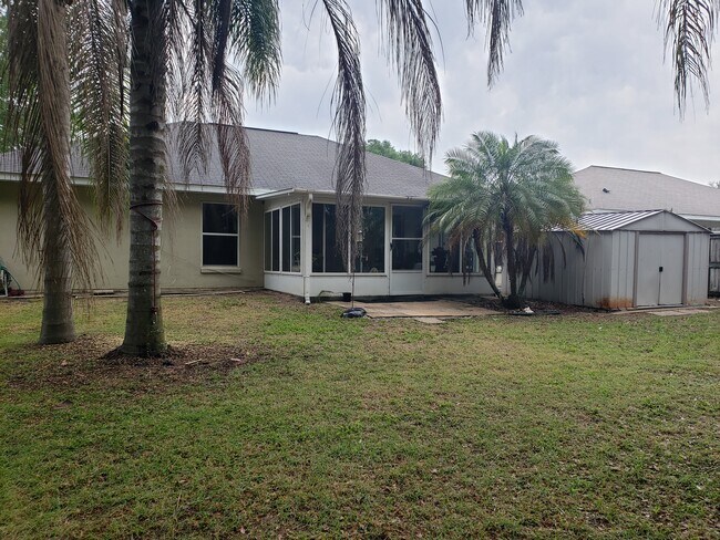 Building Photo - 3848 Bayshore Cir