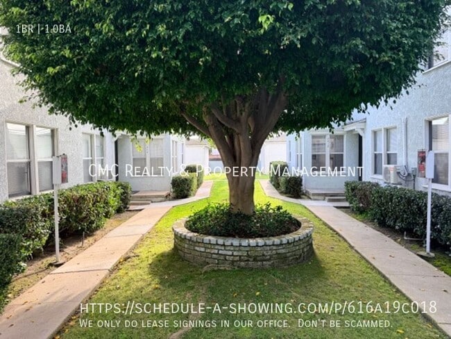 Building Photo - 4512 N Banner Dr