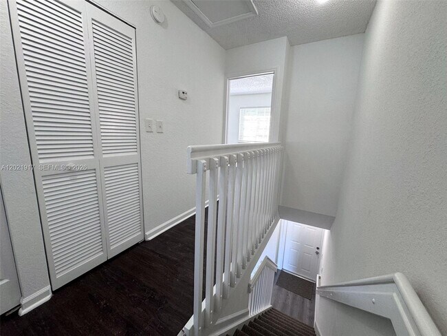 Building Photo - 14057 SW 121st Pl
