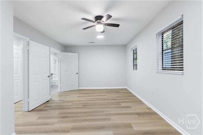 Building Photo - 2405 New York Ave