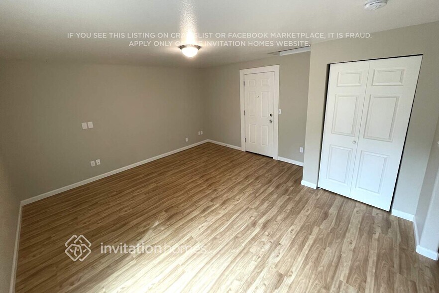 Building Photo - 16616 155th St SE